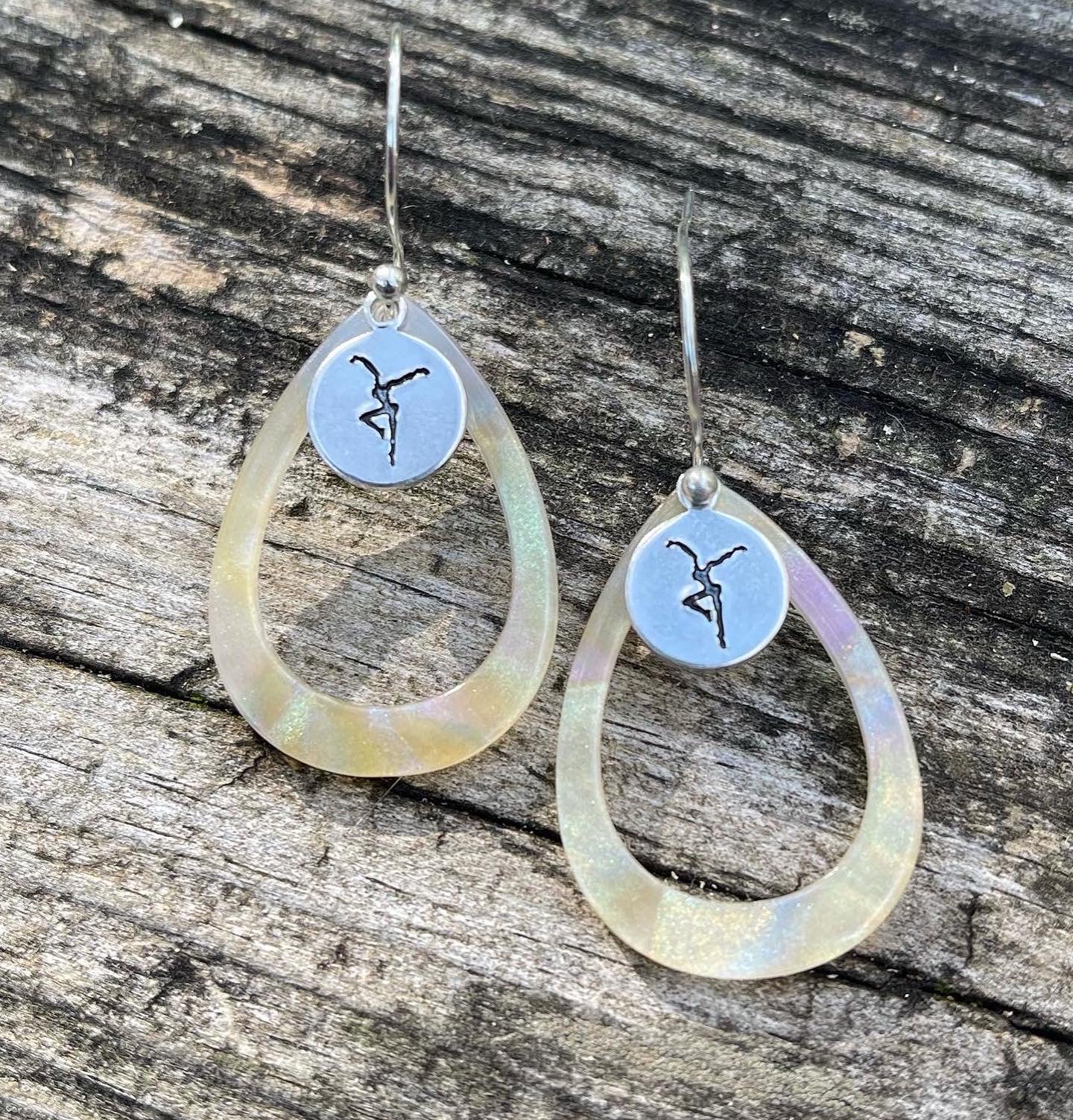 Dave Matthews Band Teardrop Earrings